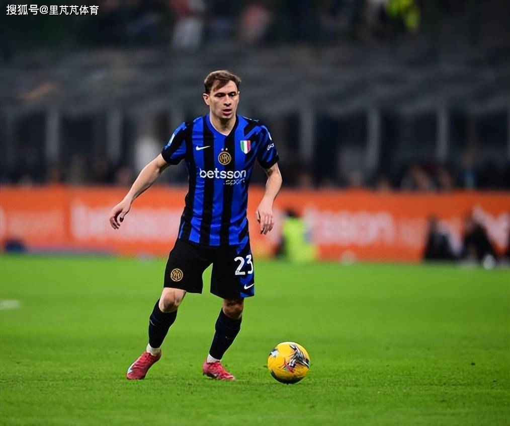 “太子”不转会,9号被推向待价而沽状态:国米卖主力选择很明确